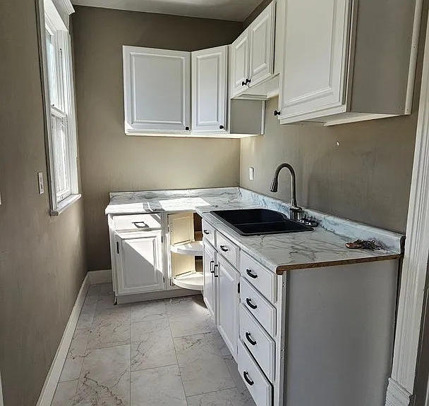 415 N Maple Ave — Photo 6