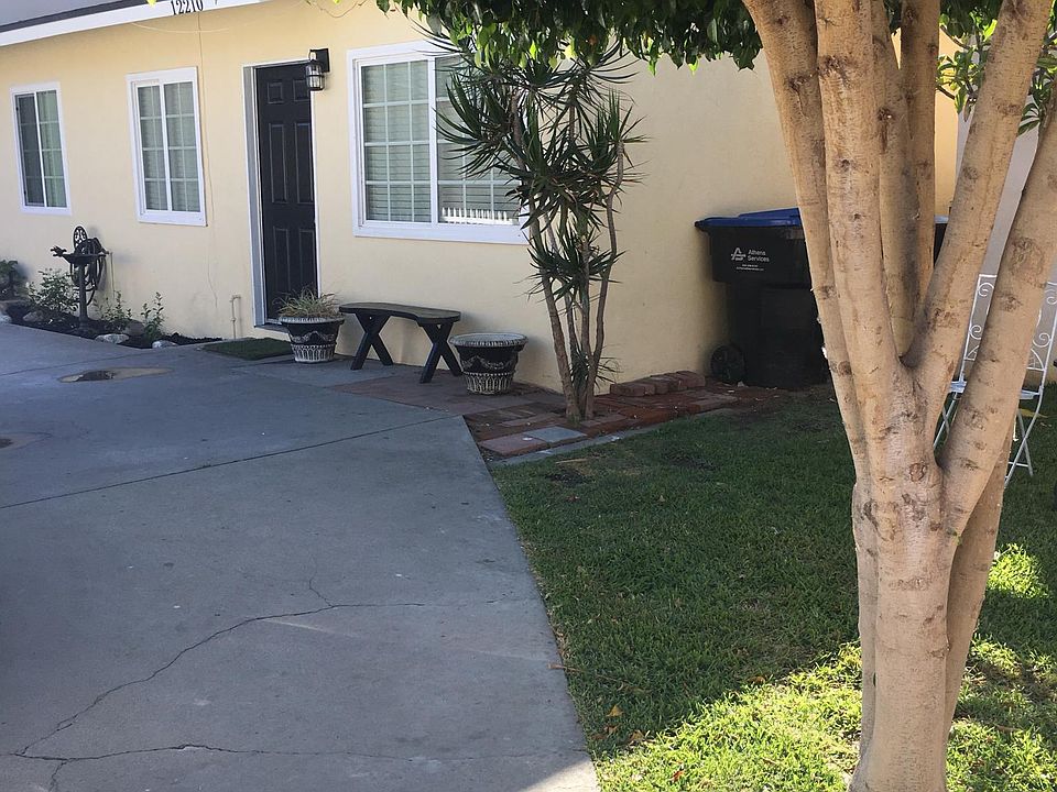 1st image of 12210 Sproul St