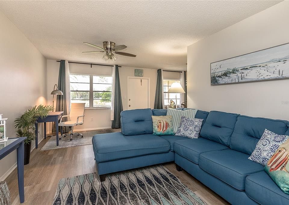 1st image of 5 Vista Palm Ln APT 203