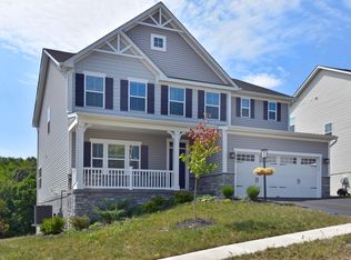 465 Sarjean Way, Zelienople, PA