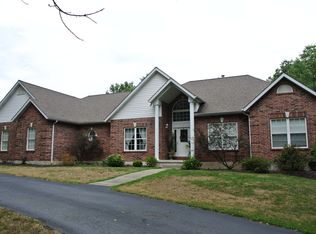 2437 Wimbledon Estates Dr, Festus, MO 63028