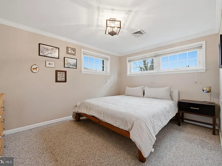 637 School Line Dr — Photo 8