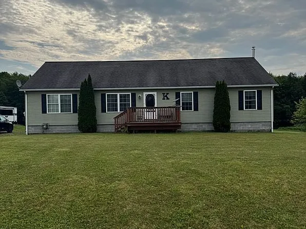 468 Flockerzi Rd, Oil City, PA 16301