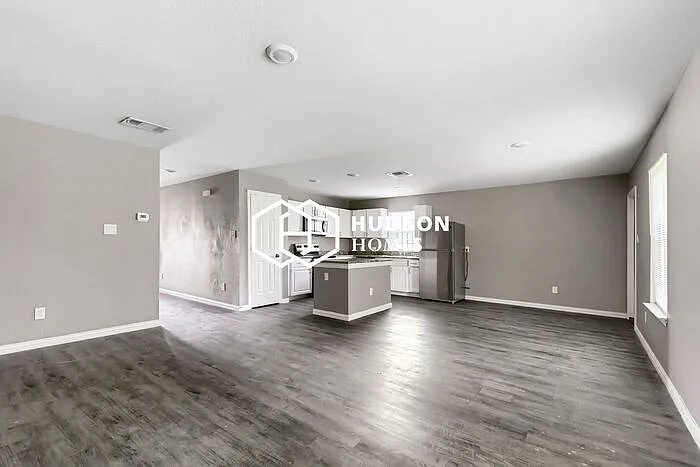 3343 Martin Luther King Dr — Photo 5
