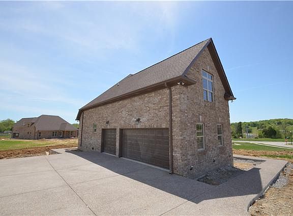 2nd image of 305 Birchwood Dr #85-C