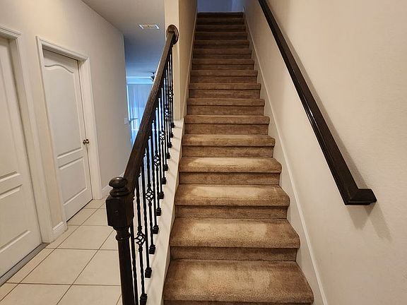 5th image of 80 Mayo Ct