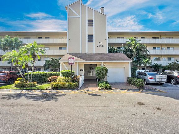 2nd image of 7146 Huntington Lane #208
