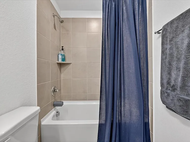 2921 Dixondale Dr — Photo 29