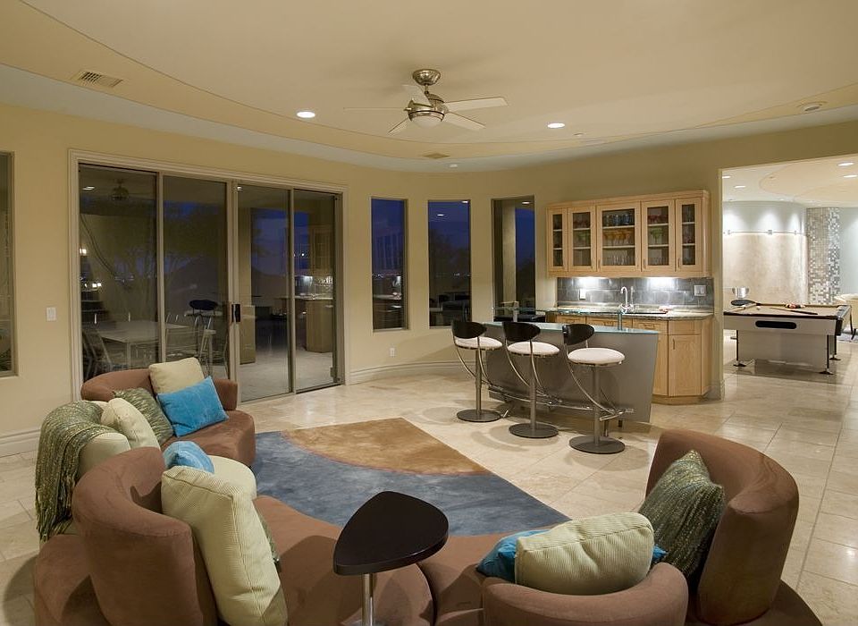 Entertainment Room 2