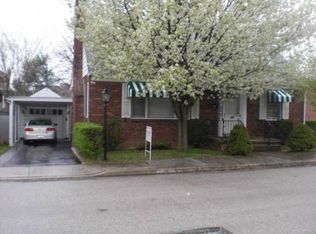 541 W Walnut St, Hanover, PA 17331