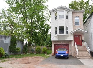 1010 Anna St, Elizabeth, NJ 07201