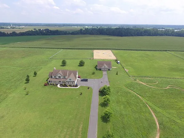 60 Knight House Ln, Earleville, MD 21919