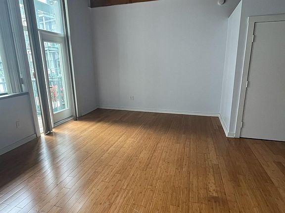4th image of 940 Monroe Ave NW Unit 230