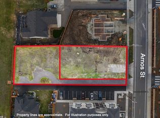 465 Arnos St, Talent, OR 97540