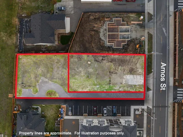 465 Arnos St, Talent, OR 97540