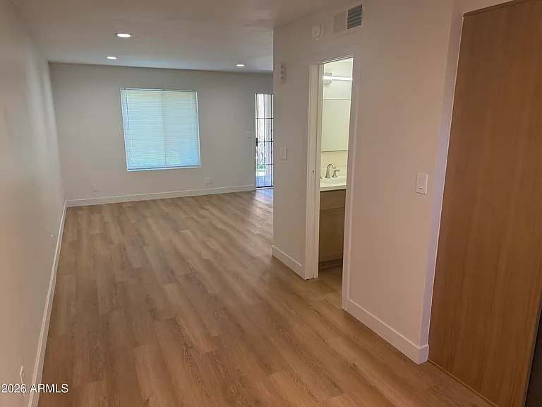 601 E Palo Verde Dr #27 — Photo 3