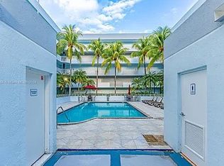 8251 NW 8th St APT 115, Miami, FL 33126