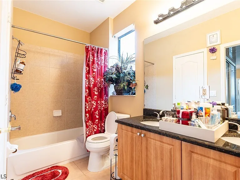 8713 Pegasus Dr — Photo 29