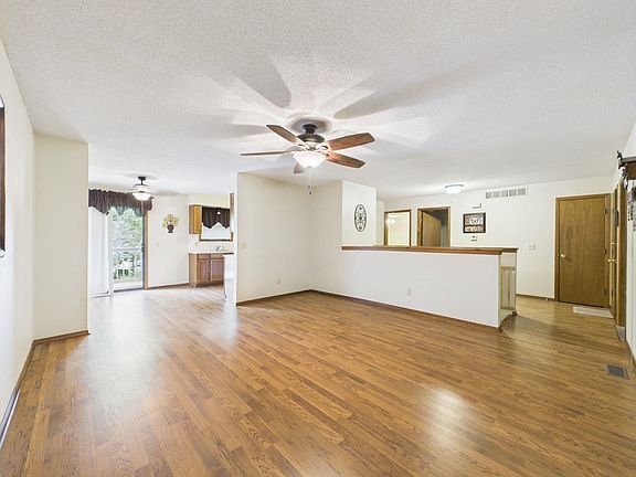 5th image of 244 W Village Lake Dr