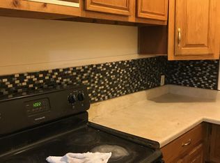 220 New Bridge St #R-1, West Springfield, MA 01089