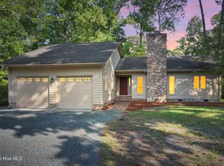 9140 Forest Drive SW, Sunset Beach, NC 28468