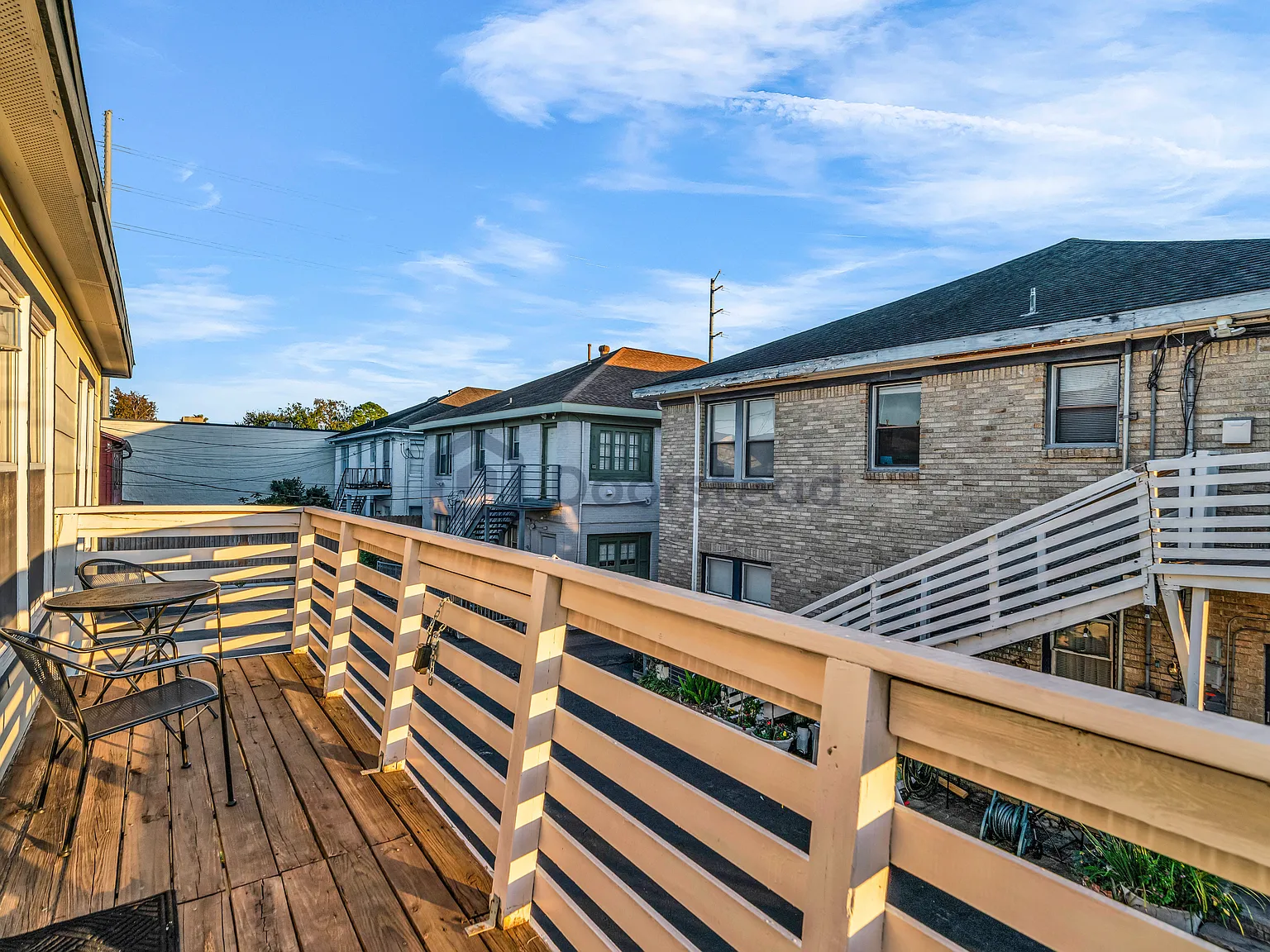1 bed, 1.0 bath, 836 sqft, $1,350 — Photo 3