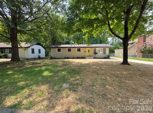 1501 Vancouver Dr, Charlotte, NC 28213