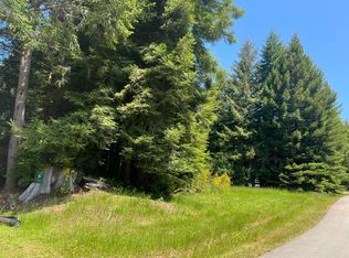6-6 Bell Hole Loop, Crescent City, CA 95531