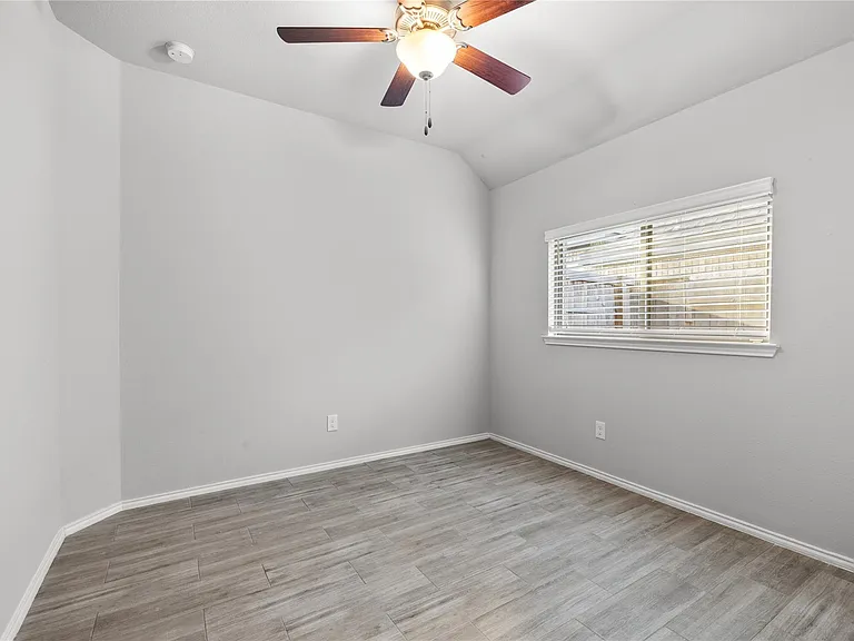 26722 Hypatia Trce — Photo 25