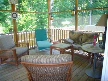 3rd image of 404 Richter Ln