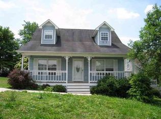 3175 Holly Brook Cir NE, Cleveland, TN 37323