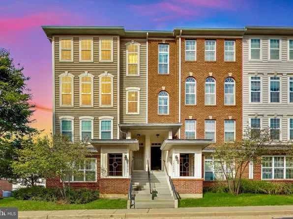 14270 Woven Willow Ln #B-50, Centreville, VA 20121