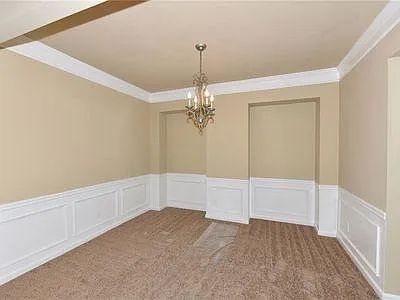 3 bed, 1864 sqft, $2,600 — Photo 3