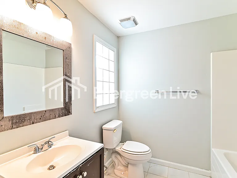 127 Baynard Ct — Photo 8