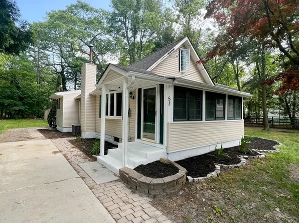 51 Albertson Ave, Clementon, NJ 08021