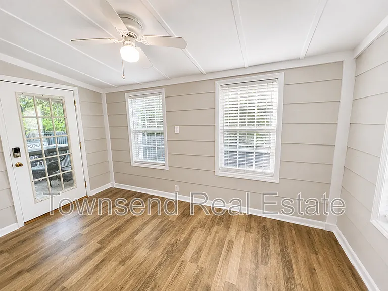 2534 McNeill Cir — Photo 7