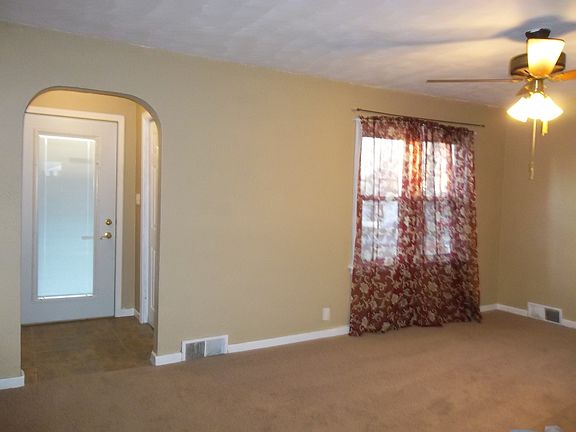 2nd image of 306 Howard St