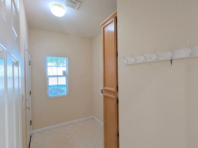 2756 Red Clover Way — Photo 14