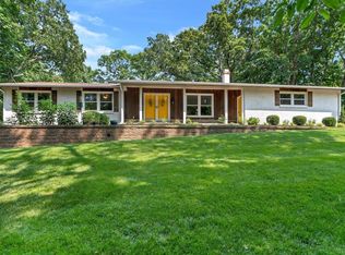 5252 Dickens Ln, High Ridge, MO 63049