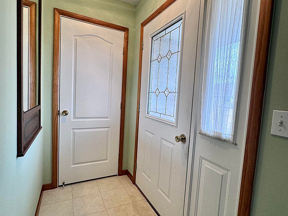 2nd image of 2005 S Madison St