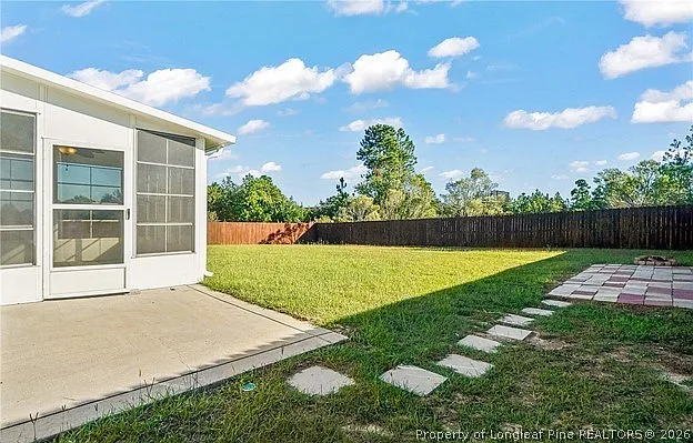 1012 Ronald Reagan Dr — Photo 35