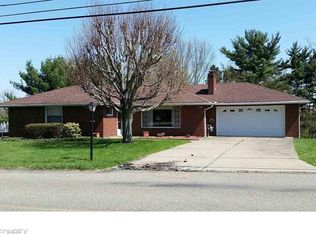 134 Powells Ln, Wintersville, OH 43953