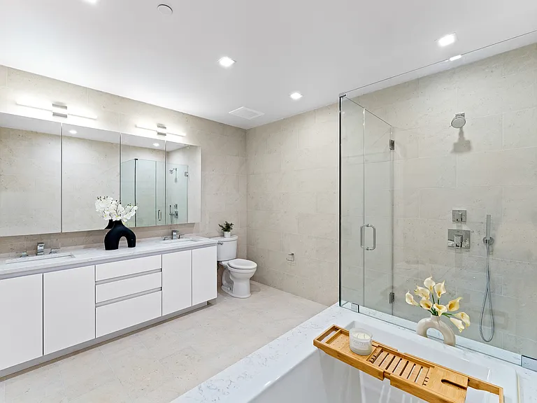 460 Greenwich St #5 — Photo 6