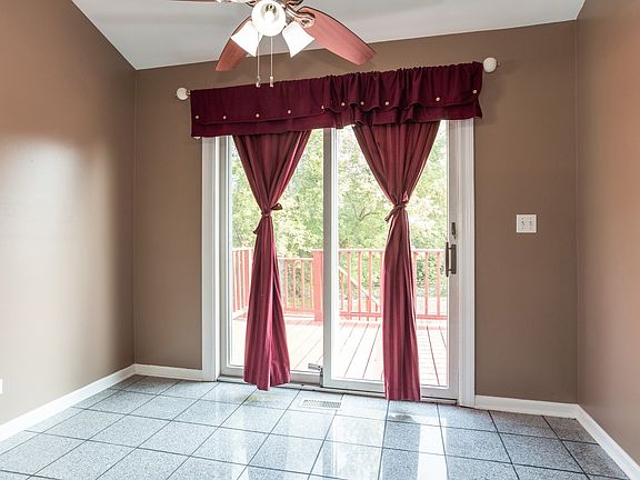 5th image of 4230 Hardwood Ct