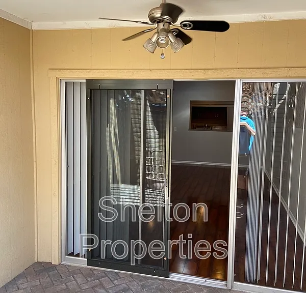 1262 E Avenida Hermosa — Photo 23