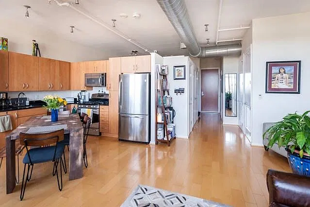 1 bed, 720 sqft, $2,650 — Photo 4