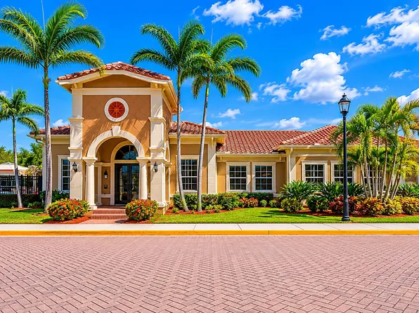9064 Plymouth Pl, Fort Lauderdale, FL