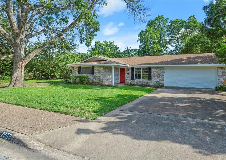 1st image of 2803 Silverway Dr