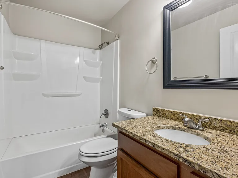 Village of Coldstream — Photo 70