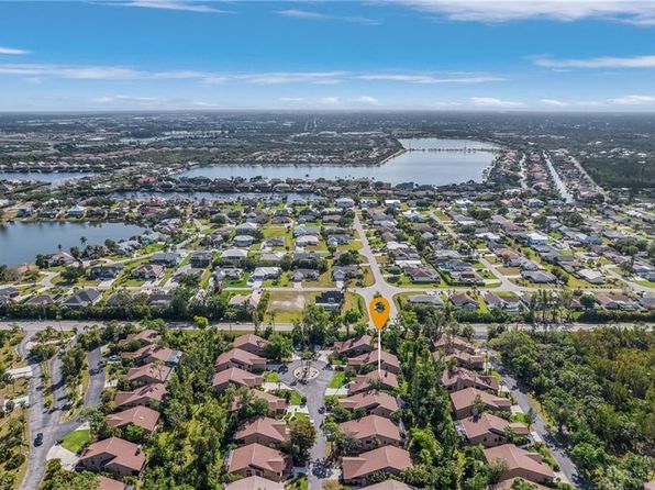 6621 Rolland Ct, Fort Myers, FL 33908